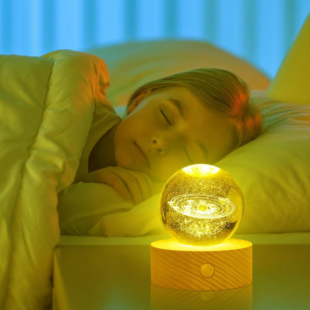 3D Kristallkugel Nachtlicht, LED Ball Lampe Mit Netzschalter,6Cm Warmes Licht Klein Sonnensystem Planeten Kristallkugel Für Geburtstag Weihnachten Home Dekoration